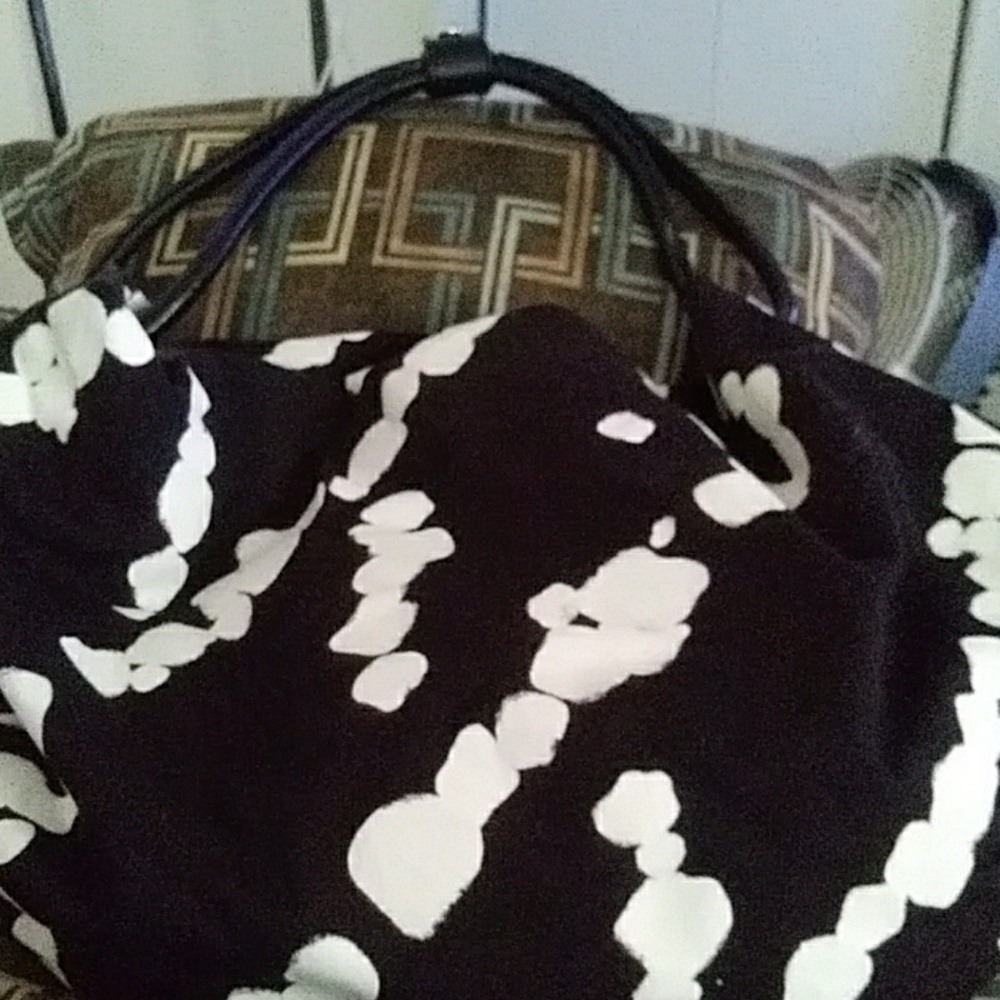 Purse - Picture 2 of 2